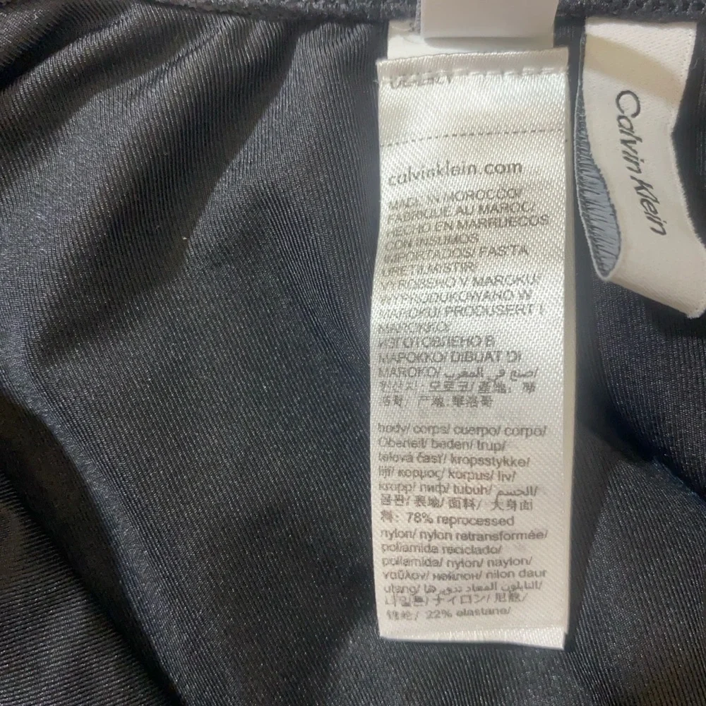 One-Piece Swimsuit Calvin Klein XL Logo Strap Classic Scoop‎